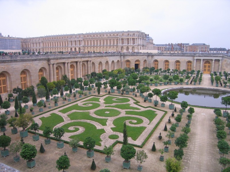 Cung điện Versailles, Pháp